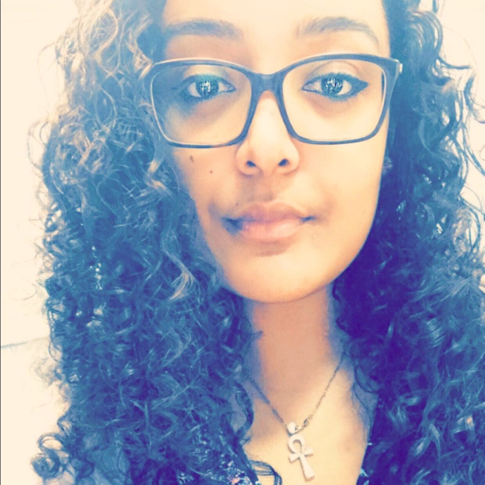 Hi I am Deanna 👋🏽