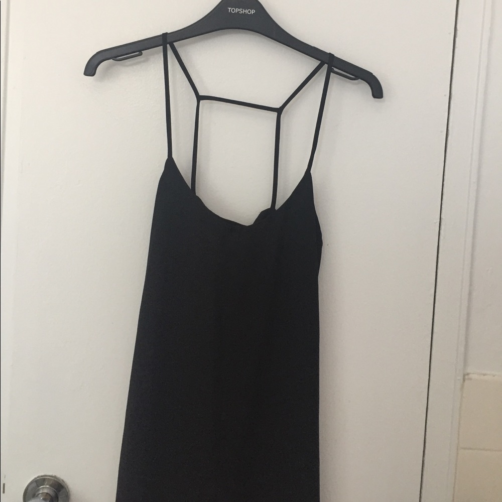 🎉HP🎉 NEW Topshop black slip dress