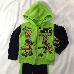 NWT Boys 2 Piece Ninja Turtle Pants Set