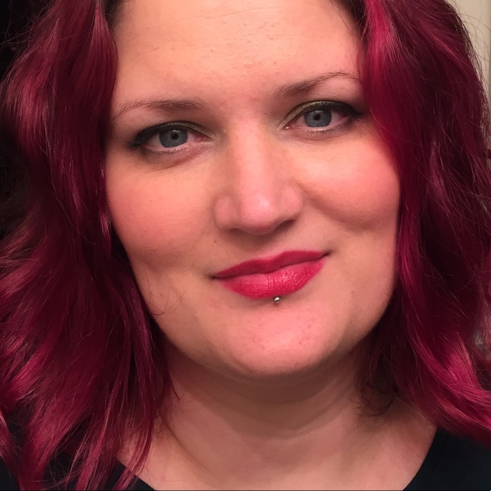 Meet your Posher, Leah