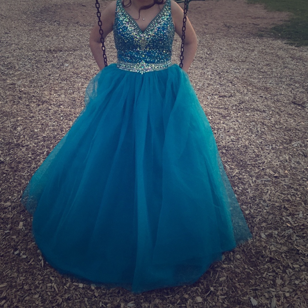 Blue princess prom dress