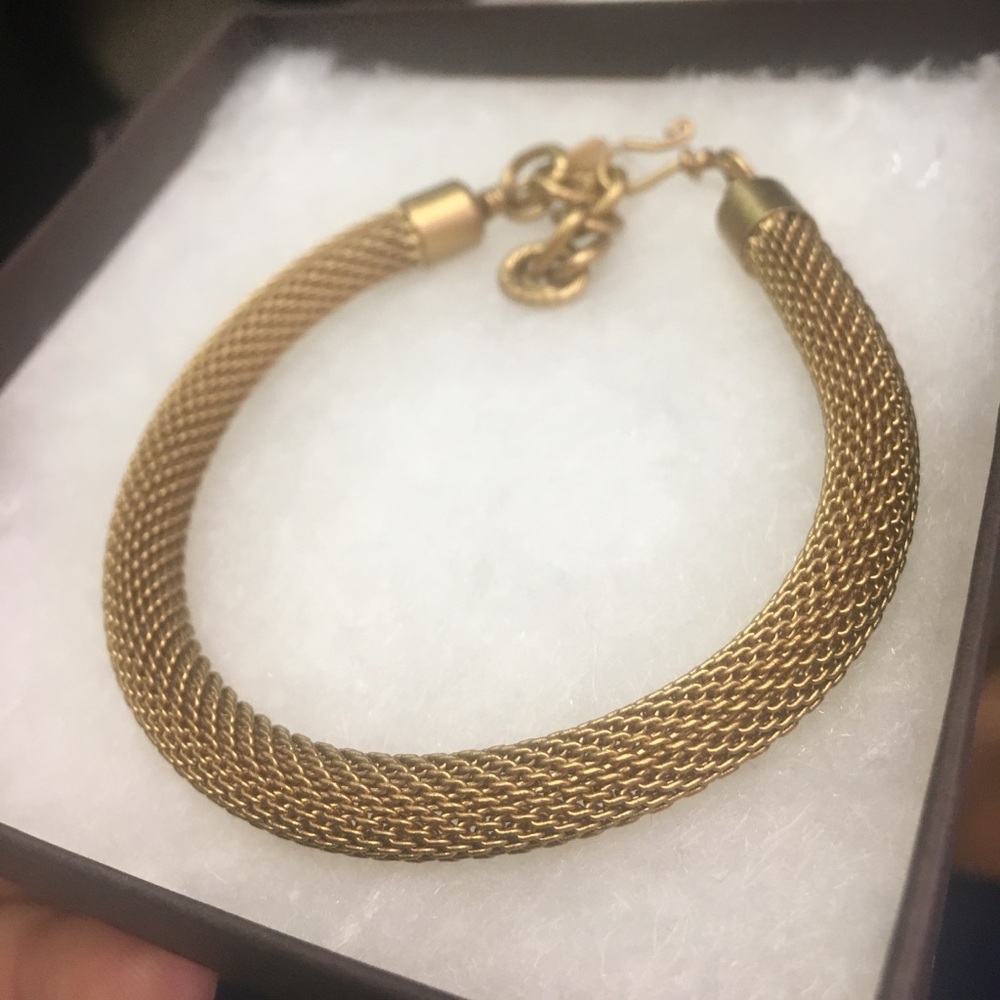 Gold bracelet