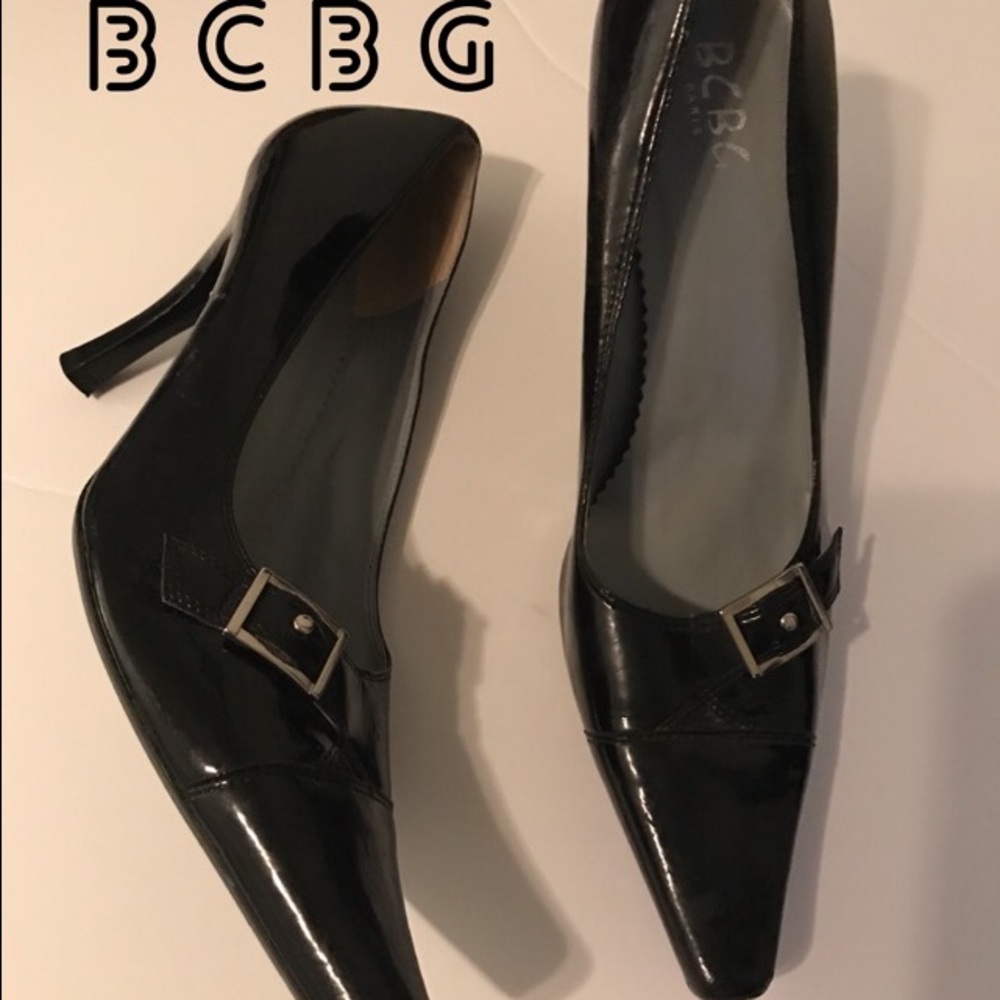 🤡ON SALE NOW🤡 BCBG LEATHER BLACK HEELS