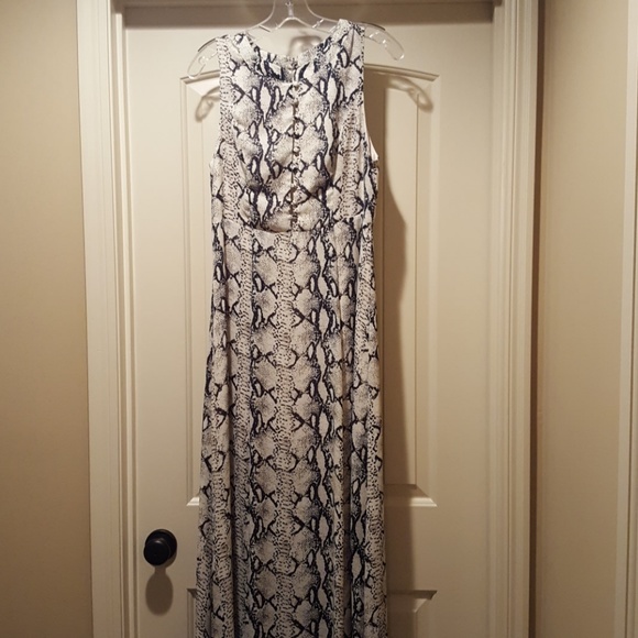 Snake print maxi dress - Picture 1 of 3