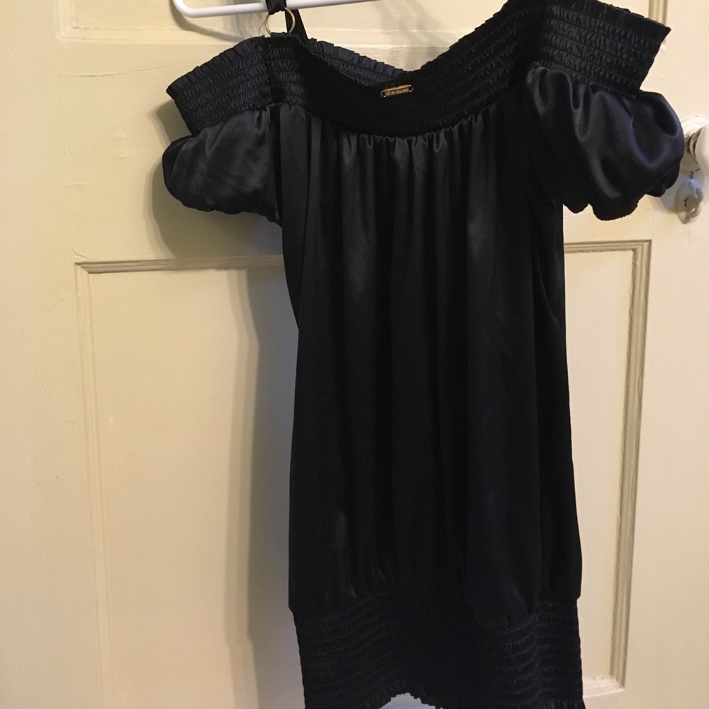 G by Guess top