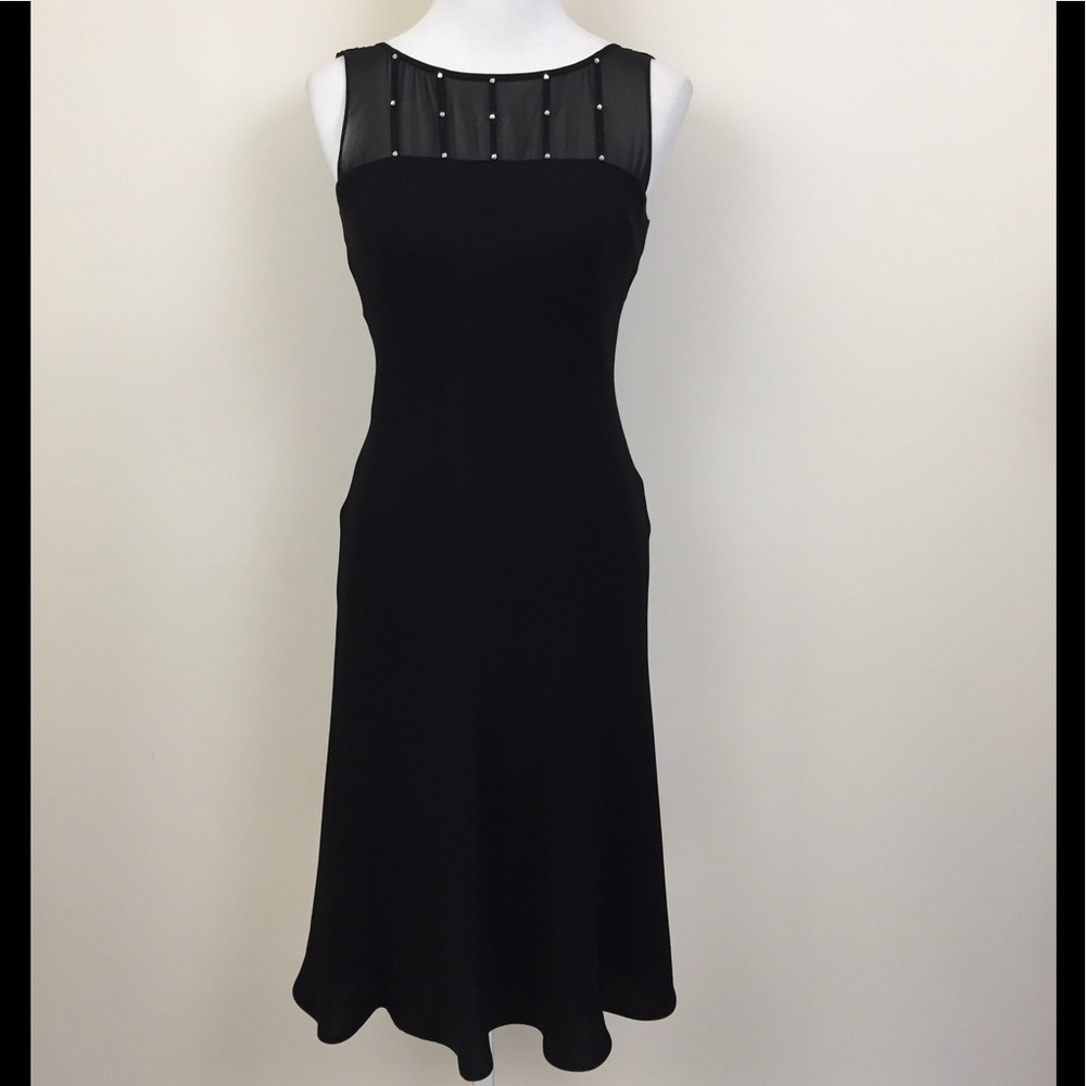 🆕🌺 Jones Wear Dress