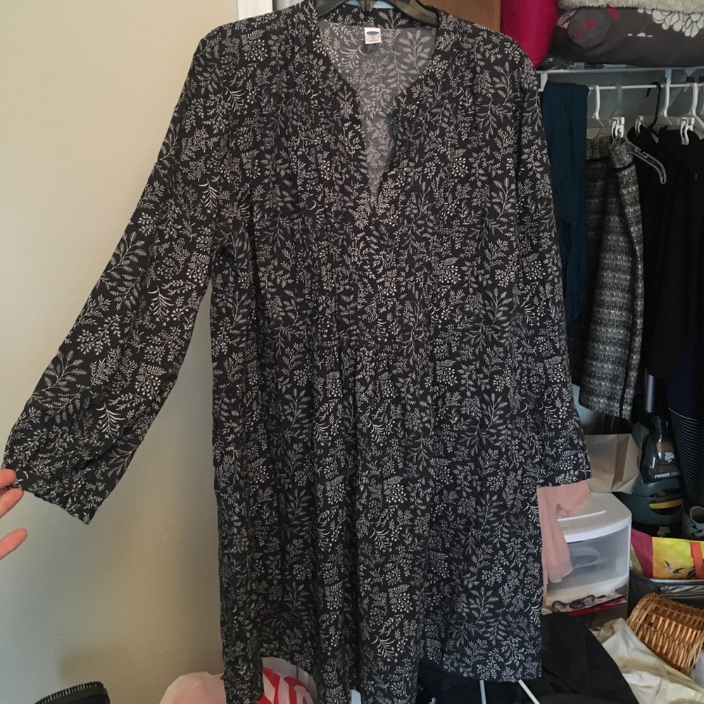 Adorable dress!