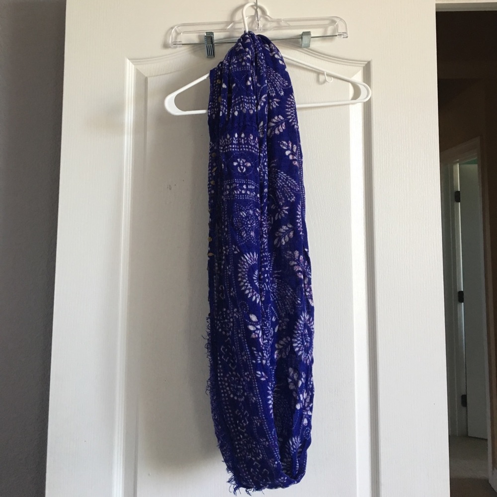 Ecote infinity scarf