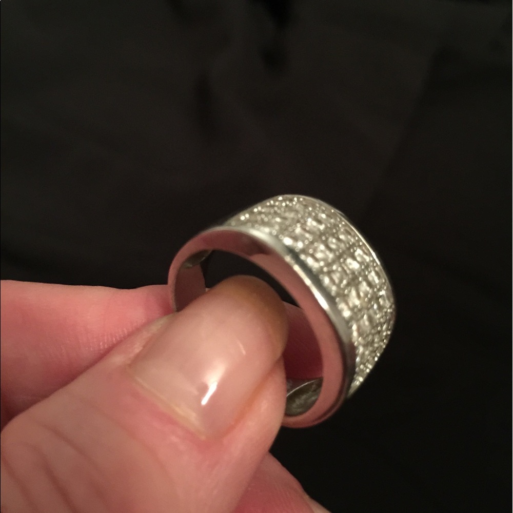 Silpada .925 Sterling Silver Ring