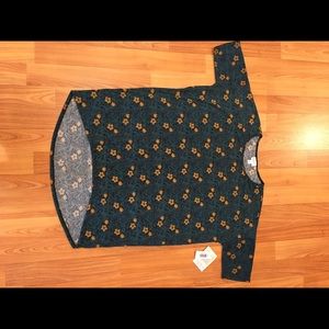 Lularoe Irma top