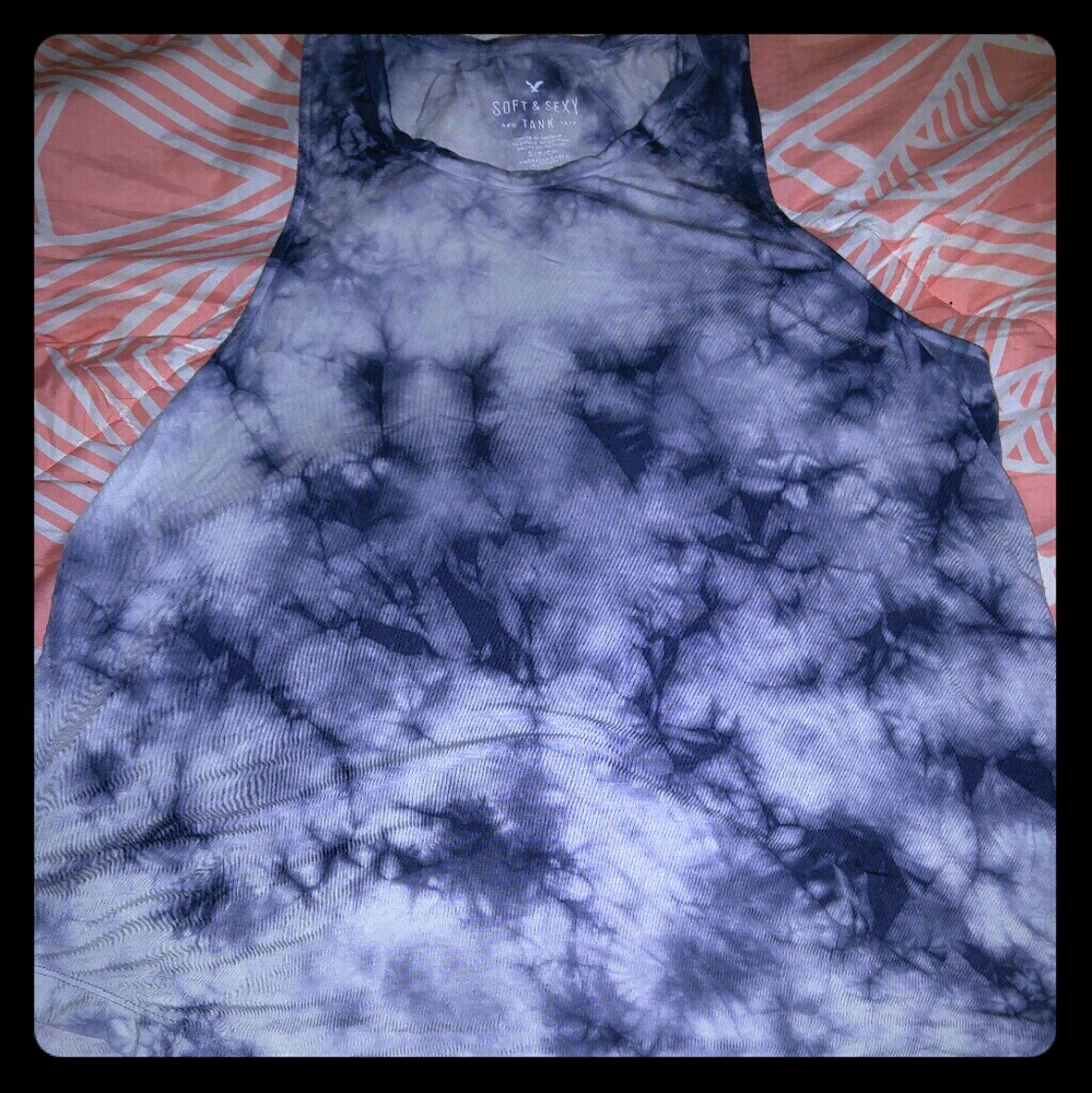 💖💖 SOLD 💖💖Soft and sexy tye dye tank