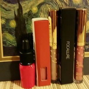 5 full sized lip products