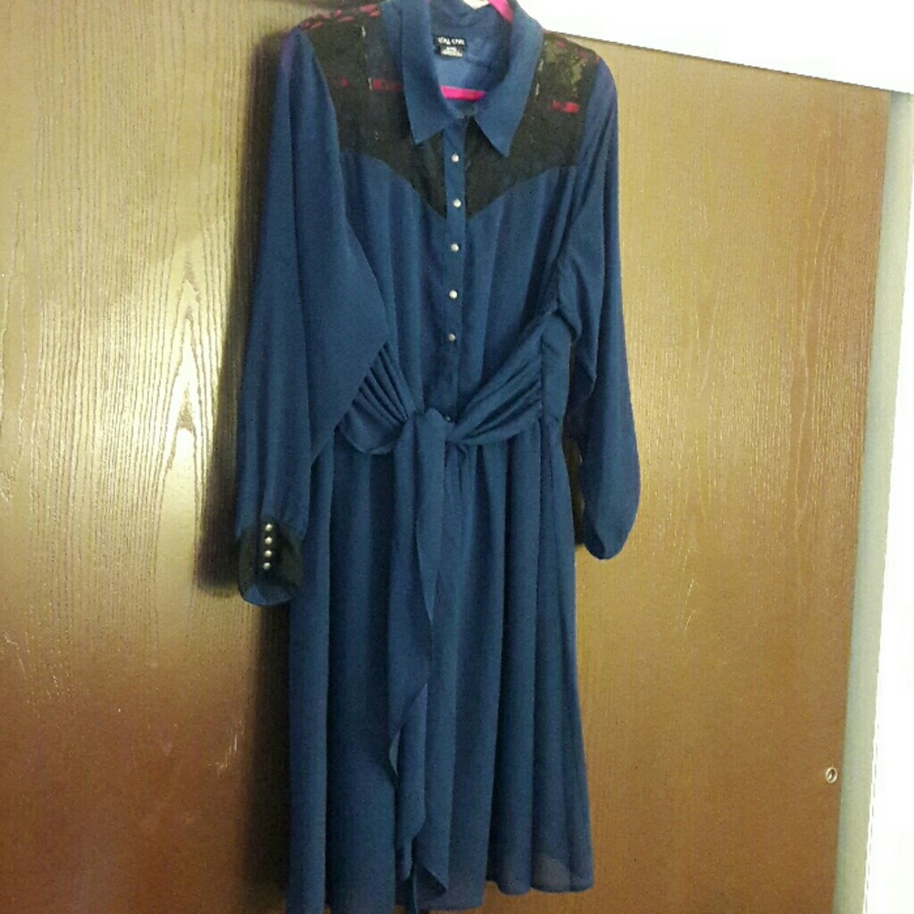Lace dress