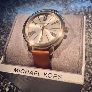 Ladies Michael Kors watch - Brand New!