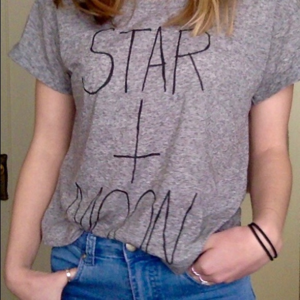 Star + Moon cuffed grey t-shirt