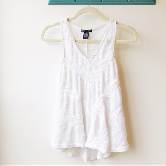 Tops - chelsea + theodore | white tank