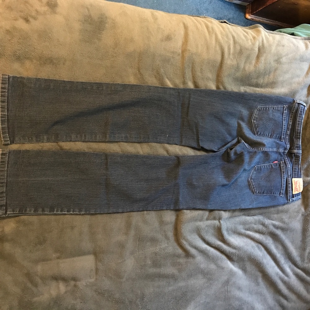 Jeans - Picture 2 of 4