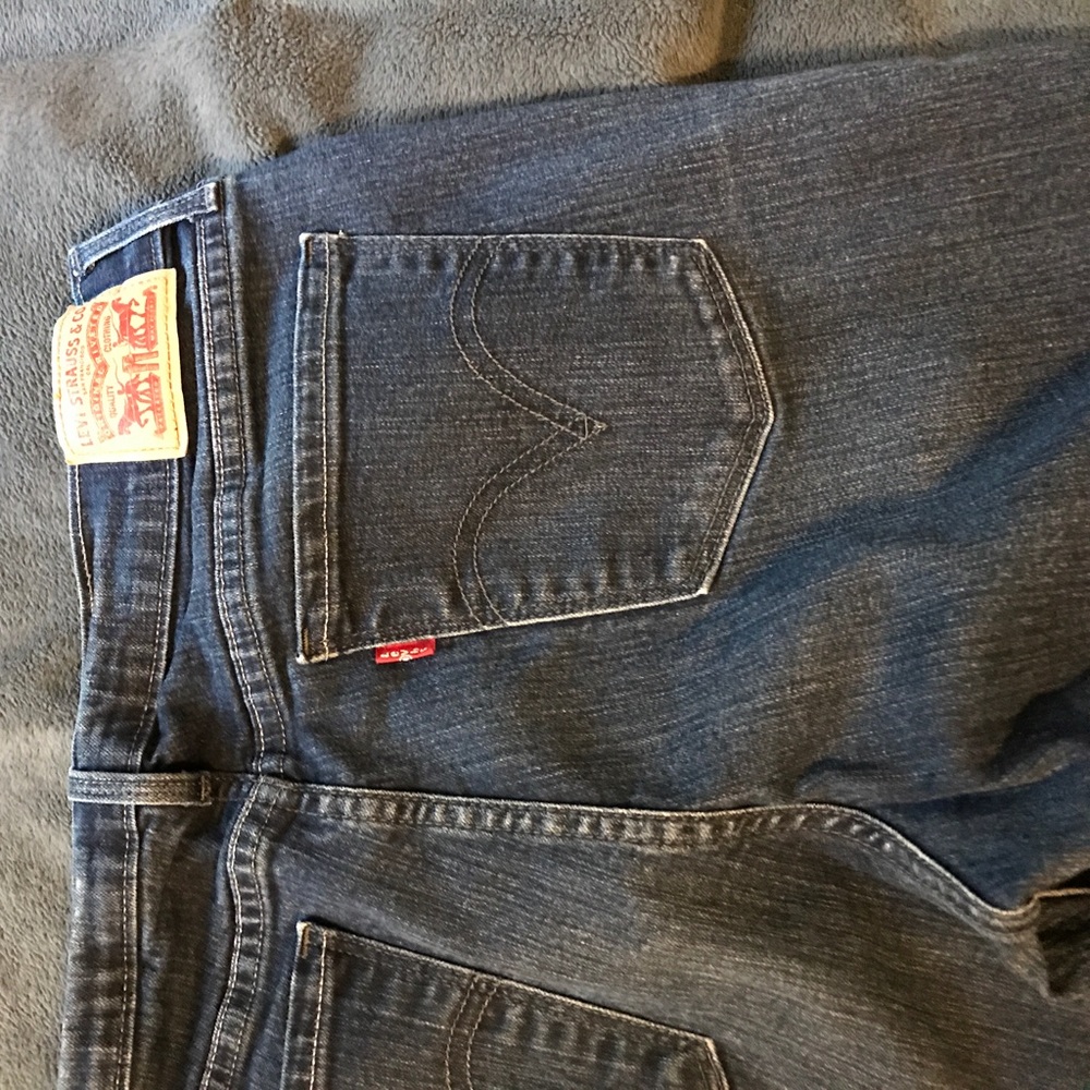 Jeans - Picture 3 of 4