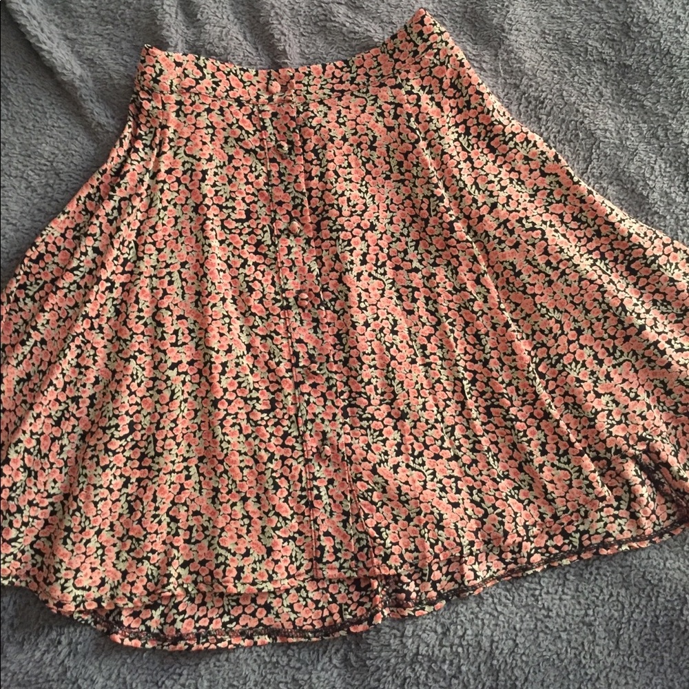 High waisted skirt
