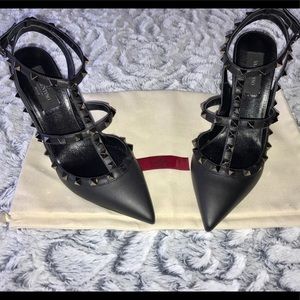 VALENTINO ROCKSTUD T-STRAP 100 mm