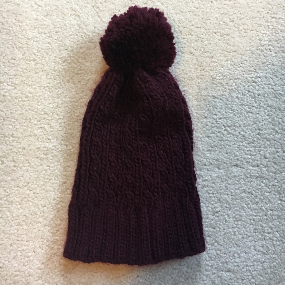 Maroon winter hat