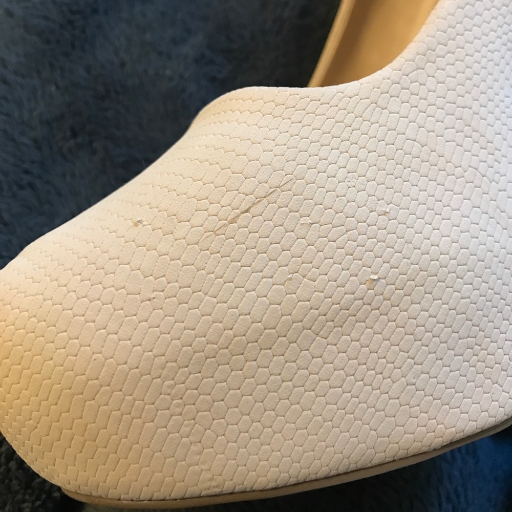 Heels - Picture 6 of 8