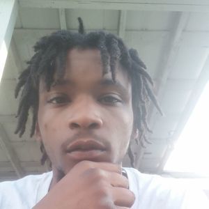 Meet your Posher, Davine