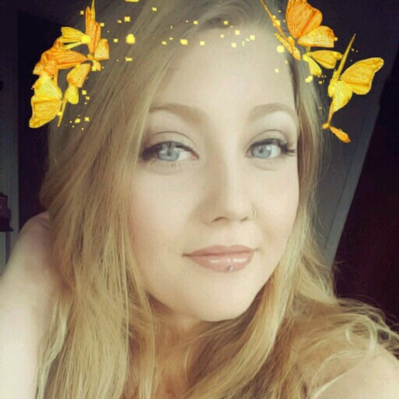 Meet your Posher, Anna - Picture 1 of 1