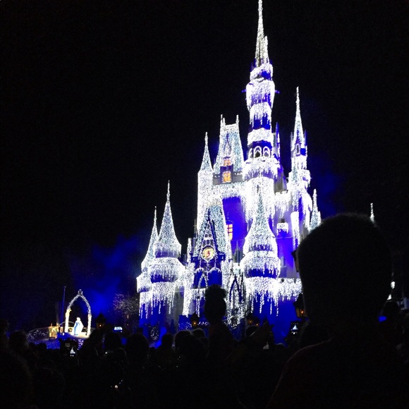 Meet your Posher, Alma - Picture 1 of 1