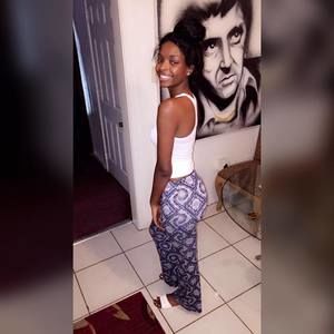 Meet your Posher, Tailor