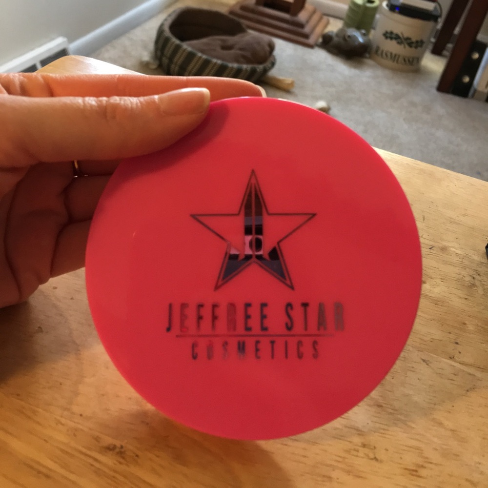 Jeffree star black onyx skin frost