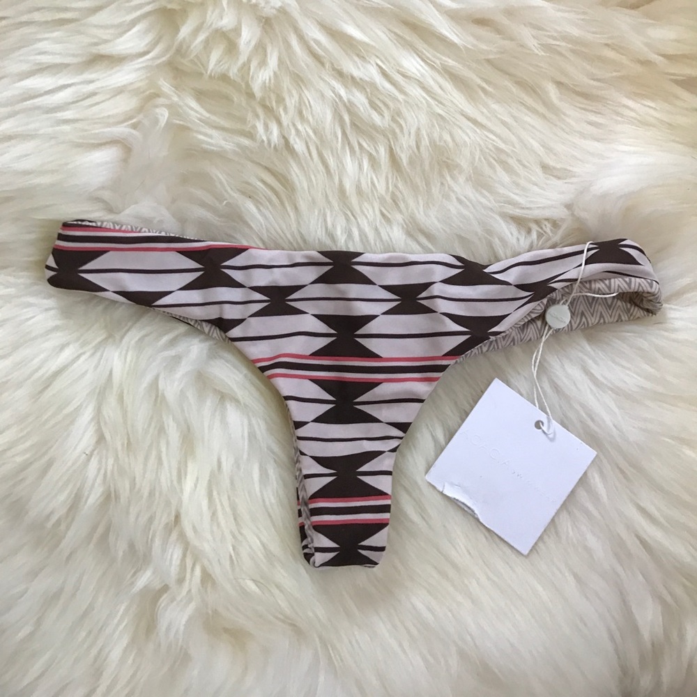 Brand New ACACIA bikini bottom - S
