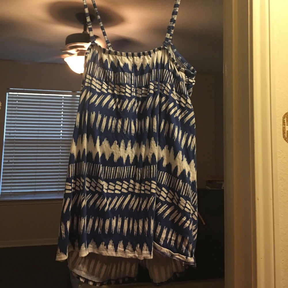 Tank top - Picture 2 of 3