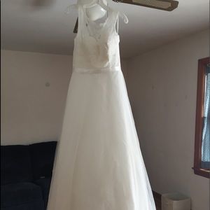 Davids bridal wedding dress