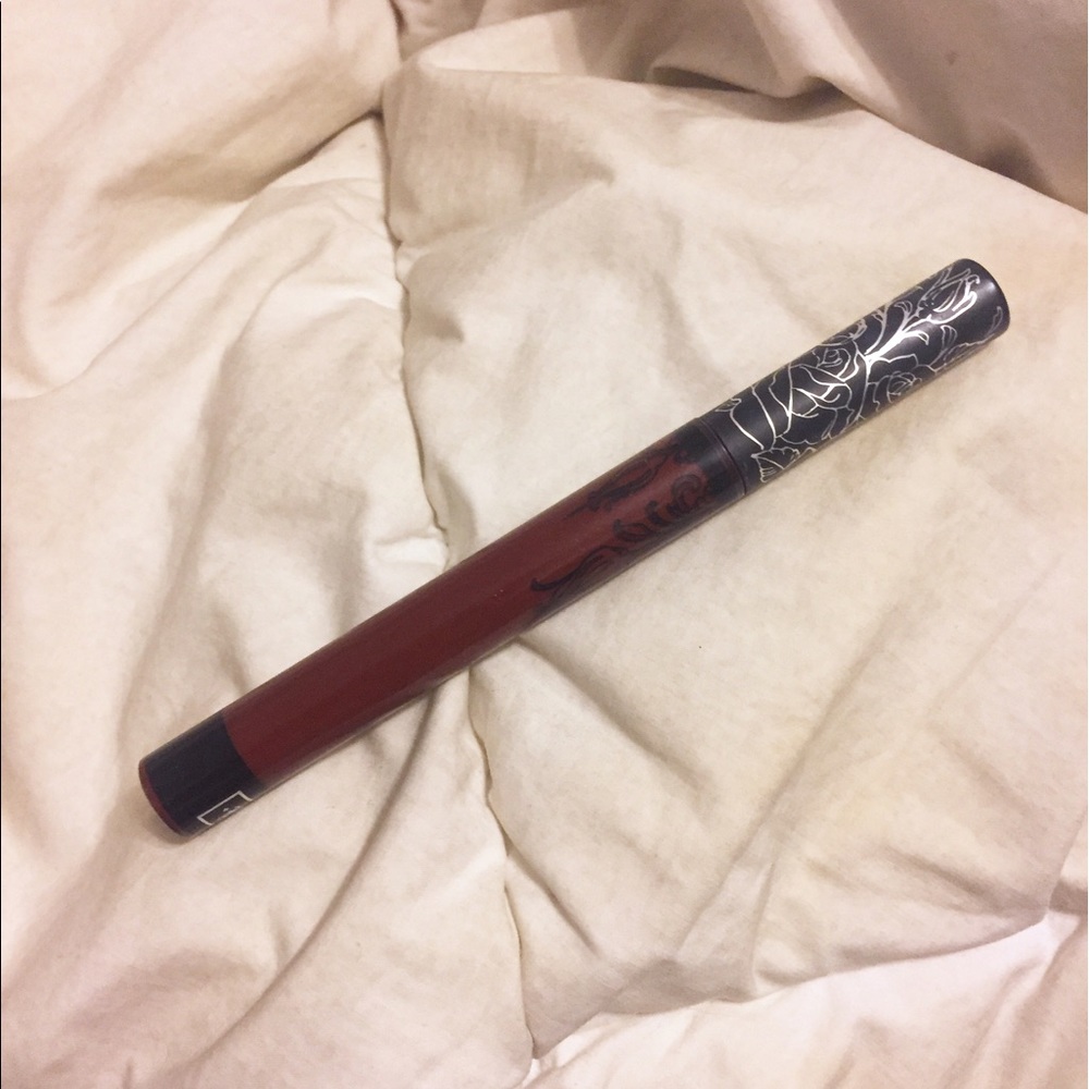 Kat Von D everlasting lip stain: Vampira