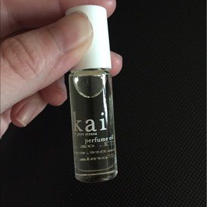 Kai perfume oil