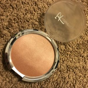 It cosmetics bronzer