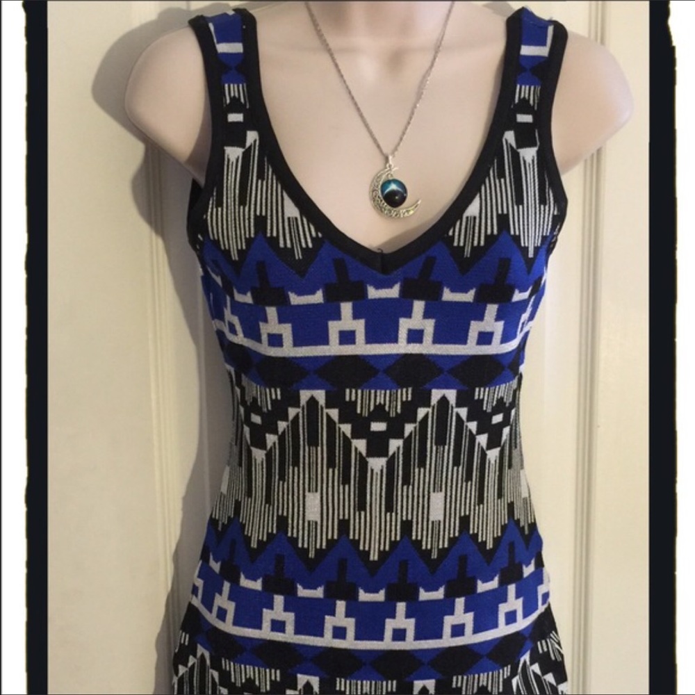 Bebe dress bodycon