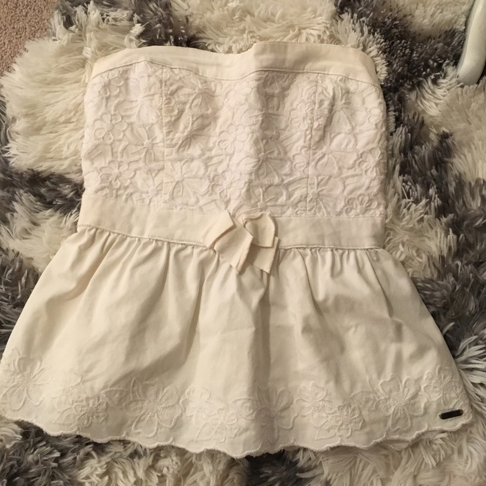 Hollister Strapless white top
