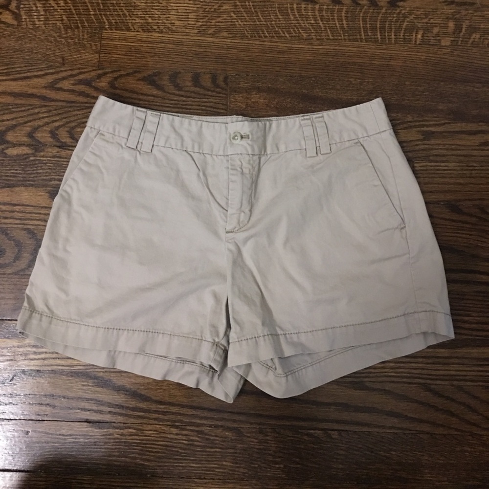 Ann Taylor 100% cotton khaki shorts