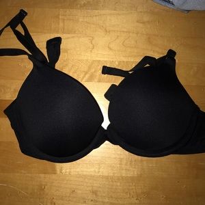 Victoria's Secret bra 34b