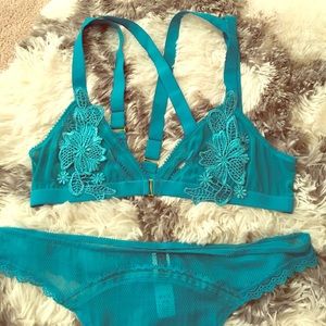 NWOT blue lace Bralet and panties