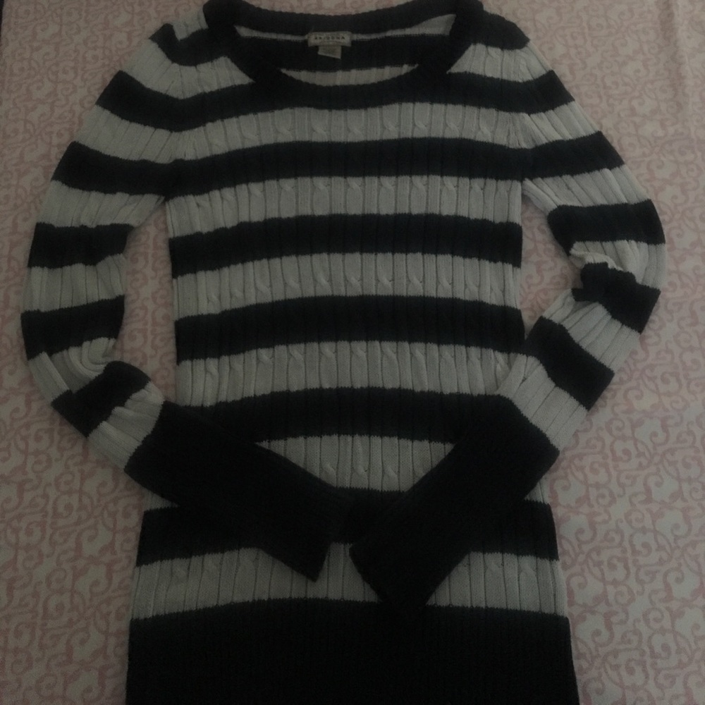 Striped Sweater NEW no tag