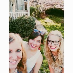 Meet your Posher, Emily