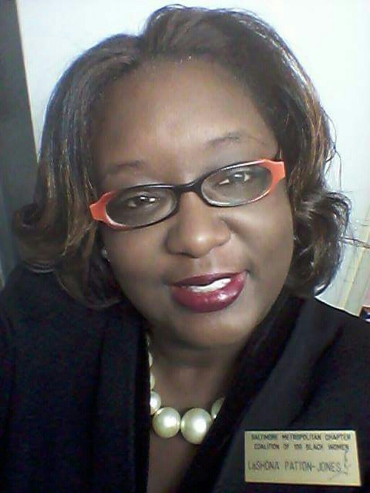 Meet your Posher, Lashona