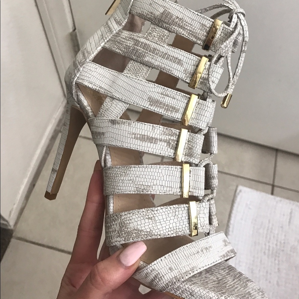 Brand new Vince camuto heels