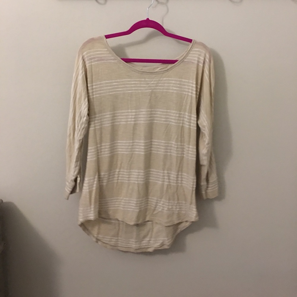 Lightweight and comfy Old Navy top