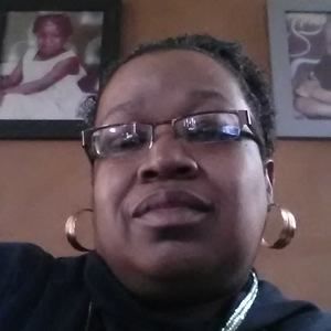 Meet your Posher, Alethea