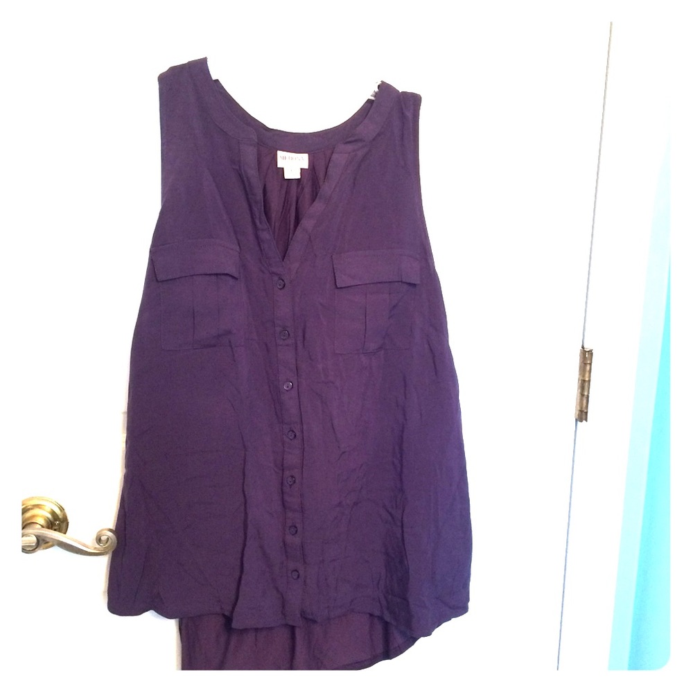 Plum color button up tank - size large
