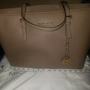 MICHAEL KORS DARK DUNE JET SET TOTE